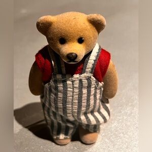 McDonald’s Vintage Picnic Boy Pete bear
